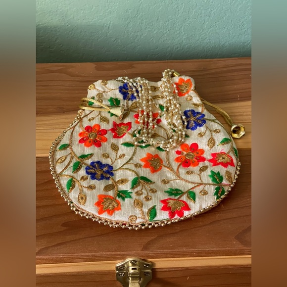 Indian Ethnic Potli Bag Women Girls Bridal Clutch Party Purse 9” - Picture 3 of 5